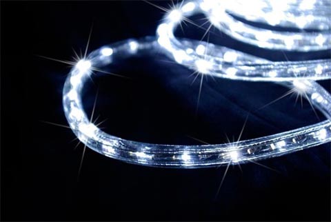 LED světelný kabel 20 m - studená bílá